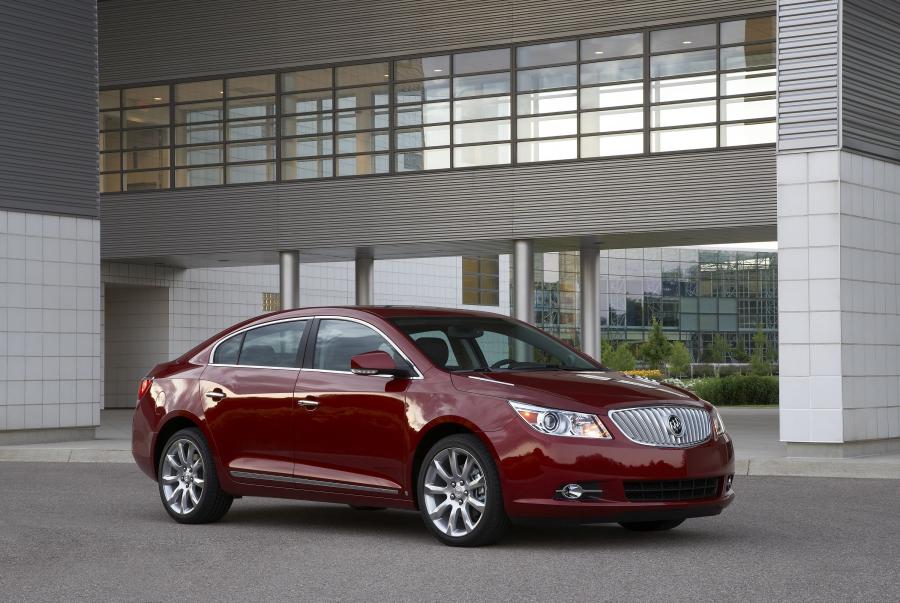  Buick LaCrosse CXS 2010 года  (фото 30 из 38)